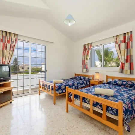 فيلة Rent Your Dream Holiday And Look Forward To Relaxing Beside Your Private Pool 1387 *
