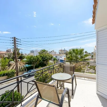 Rent Your Dream Holiday And Look Forward To Relaxing Beside Your Private Pool 1387 فيلة أيا نابا